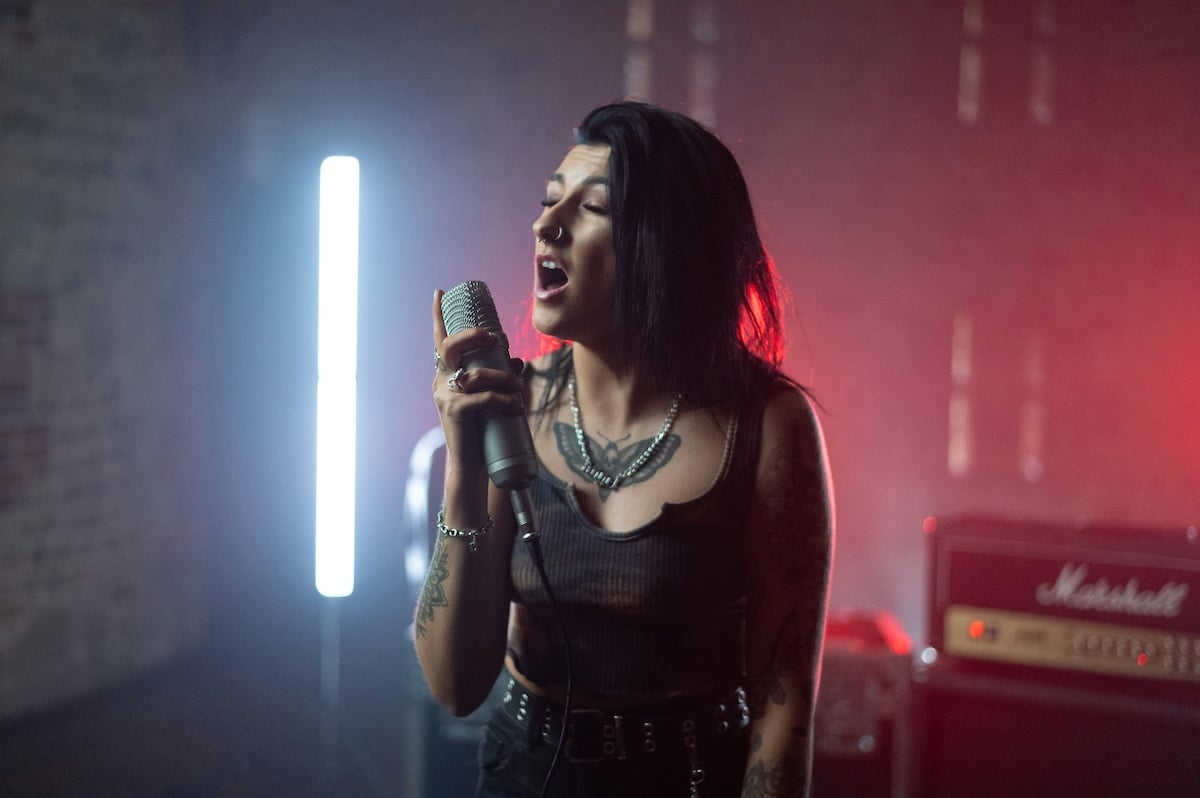 How to Sing Rock