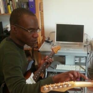 Hawi Gondwe - Guitar teacher
