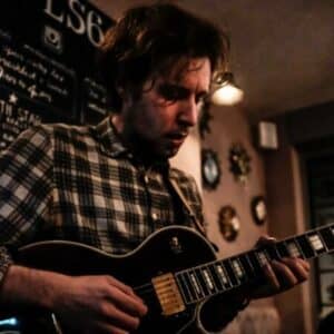 Ben Haskins - Guitar teacher