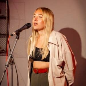 Jordan Hodson - Singing teacher