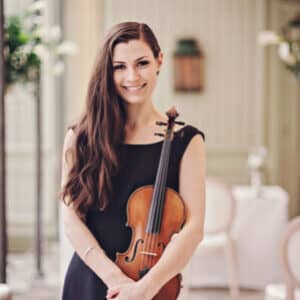 Emma Fry - Violin teacher