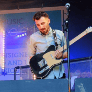 Danny Binnington - Guitar teacher