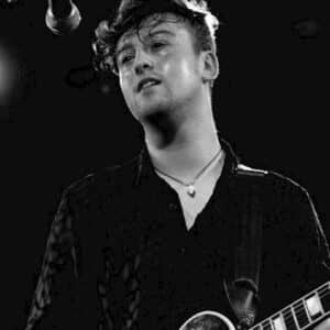 Alex Barnett - Guitar teacher