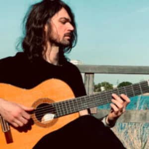 Emiliano Paraschis - Bass teacher