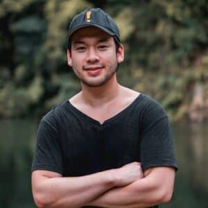 Anthony Poi - Guitar teacher