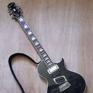 Kester Tunstall - Guitar teacher