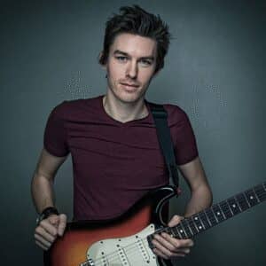 Ryan Robinson - Guitar teacher