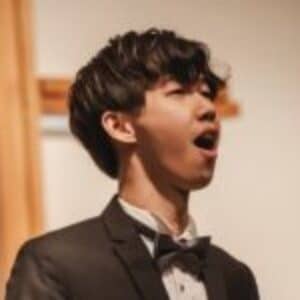 LOK LAI - Singing teacher