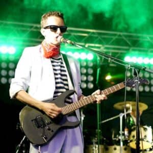 Simon Kinsler - Guitar teacher