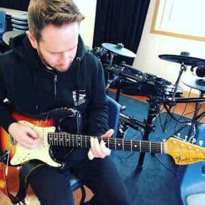 Ryan Small - Guitar teacher