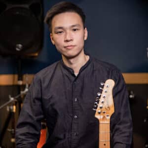Bryan Chung - Guitar teacher
