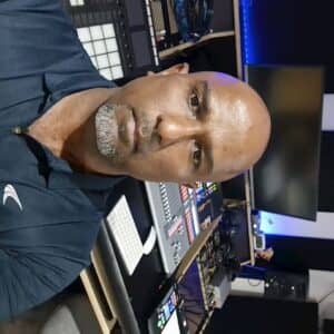 Daniel Paulraj - Guitar teacher