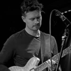 Mike Redfern - Guitar teacher