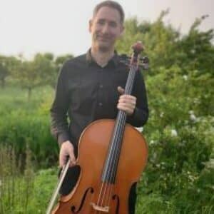 Laurence Hughes - Cello teacher