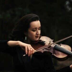 Natasha Petrović - Violin teacher
