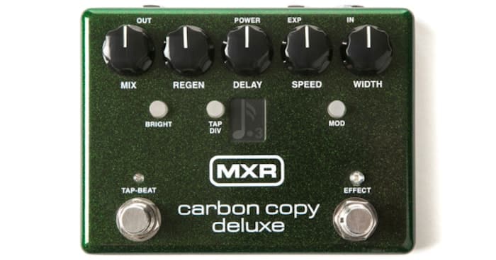 MXR Carbon Copy Deluxe analogue delay pedal